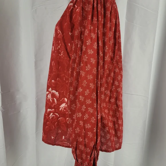 🌻Sundance Red Floral Blouse - Picture 6 of 10